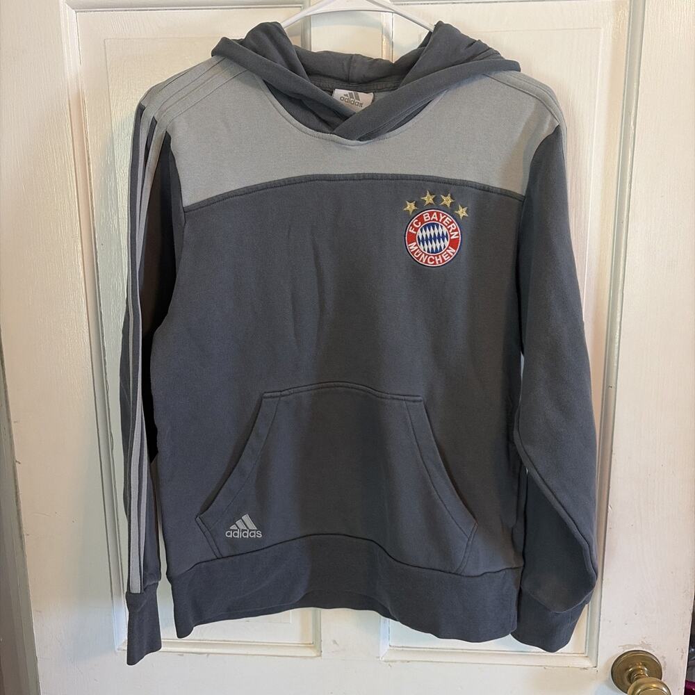 Adidas FC Bayern Adidas Men's Hoodie Sweatshirt S Gray Striped Soccer Logo 2009